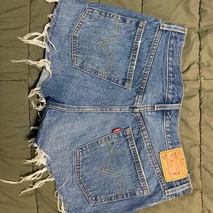 Levi shorts